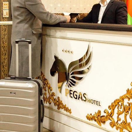 Pegas Hotel Baku Bagian luar foto