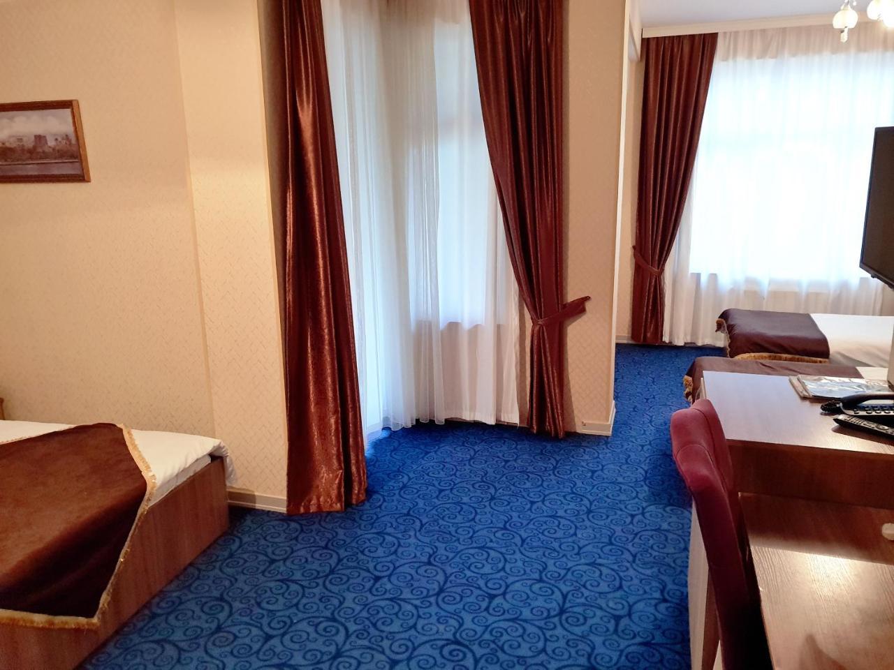 Pegas Hotel Baku Bagian luar foto