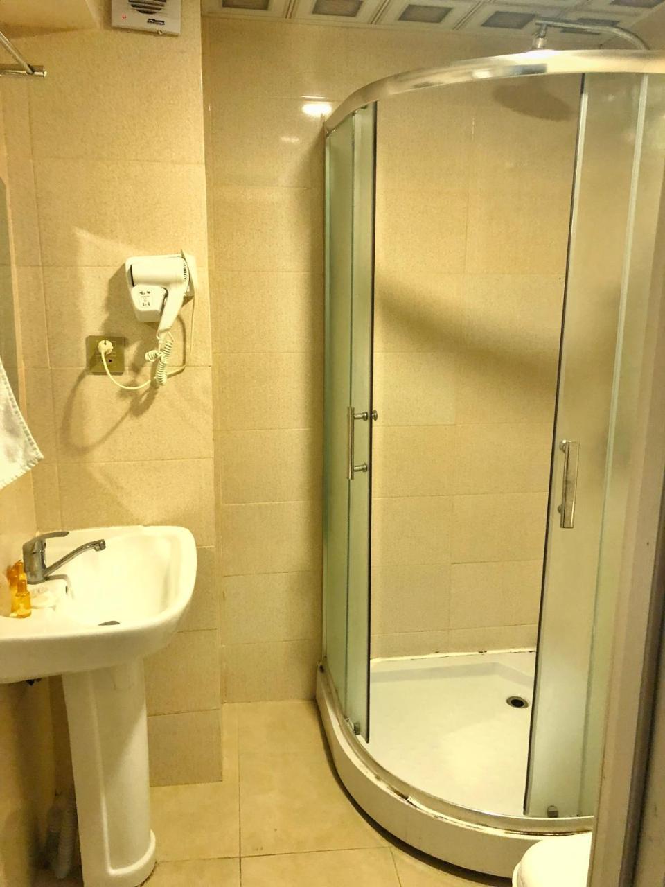 Pegas Hotel Baku Bagian luar foto