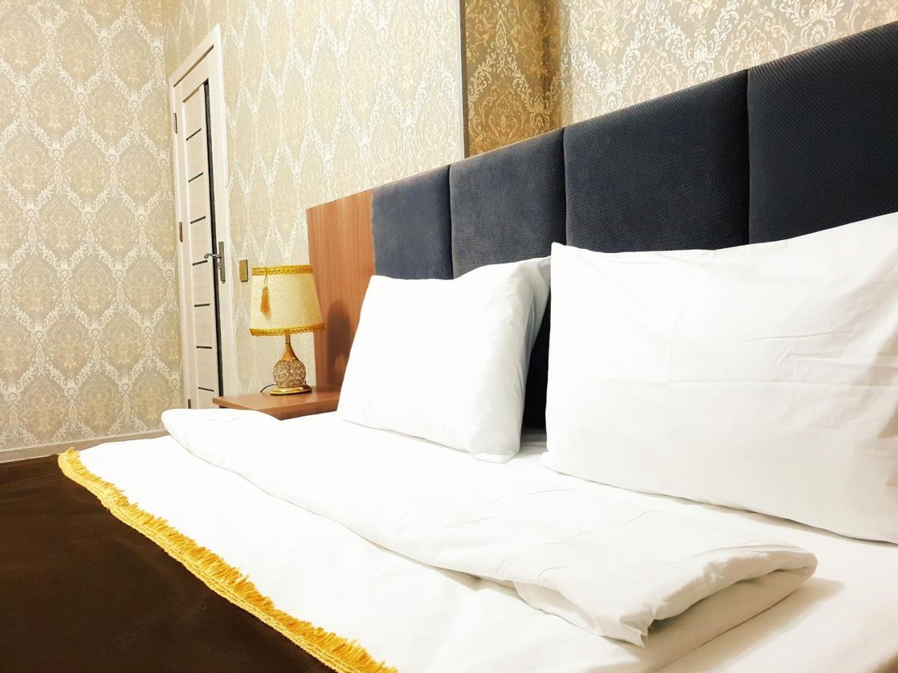 Pegas Hotel Baku Bagian luar foto